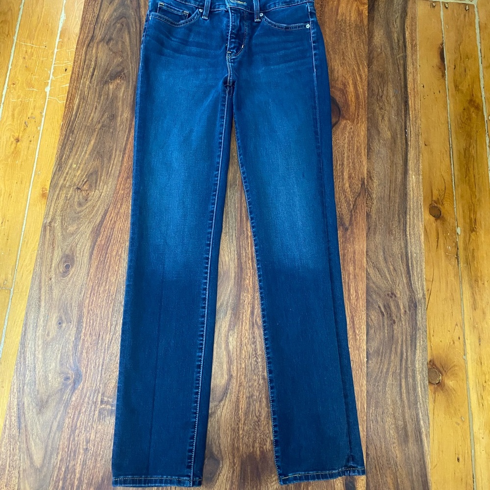 Levis 312 Shaping Slim Jeans